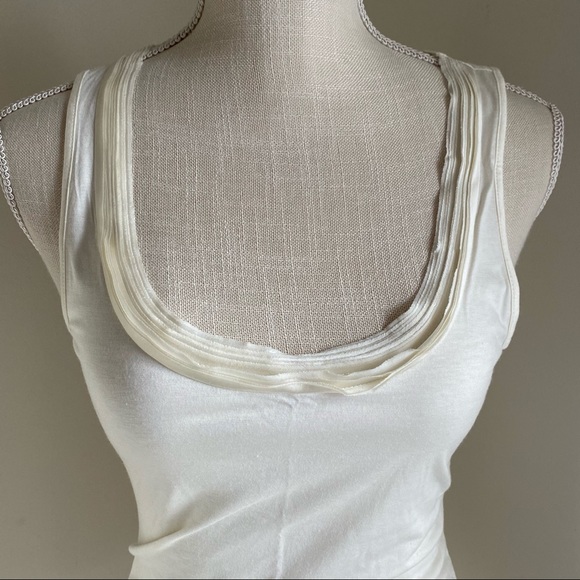 NWT BR Tank with Silk Trim at Neckline - Picture 2 of 14